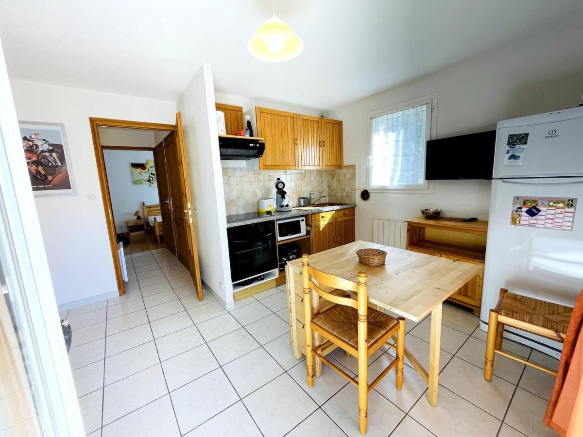 Appartement Lumineux Proche Plage Et Parking Савин Екстериор снимка
