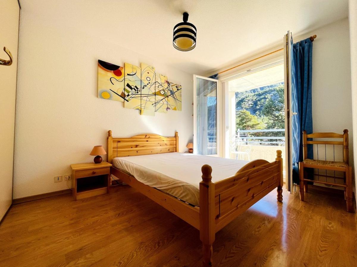Appartement Lumineux Proche Plage Et Parking Савин Екстериор снимка